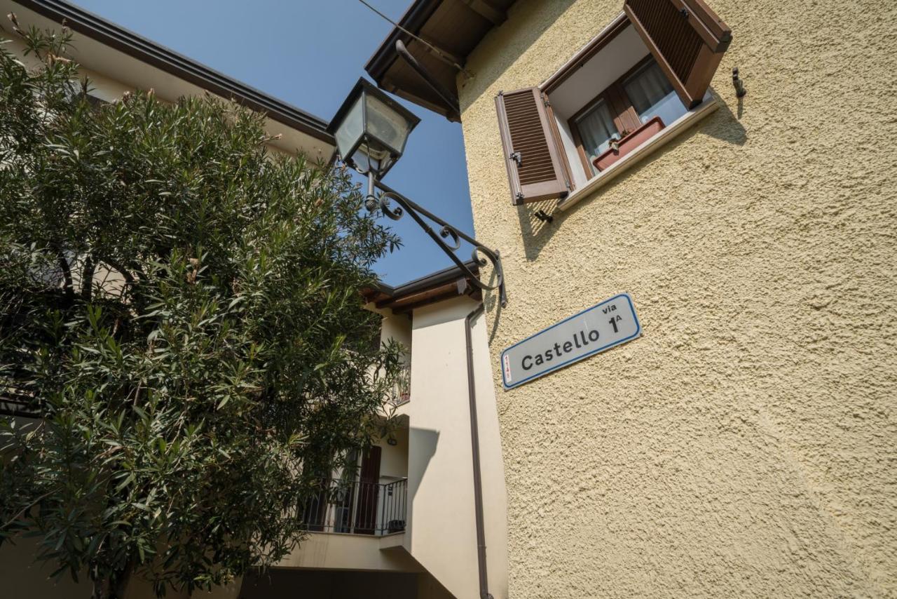 Gardappartamenti Castle Bell Moniga del Garda Kültér fotó